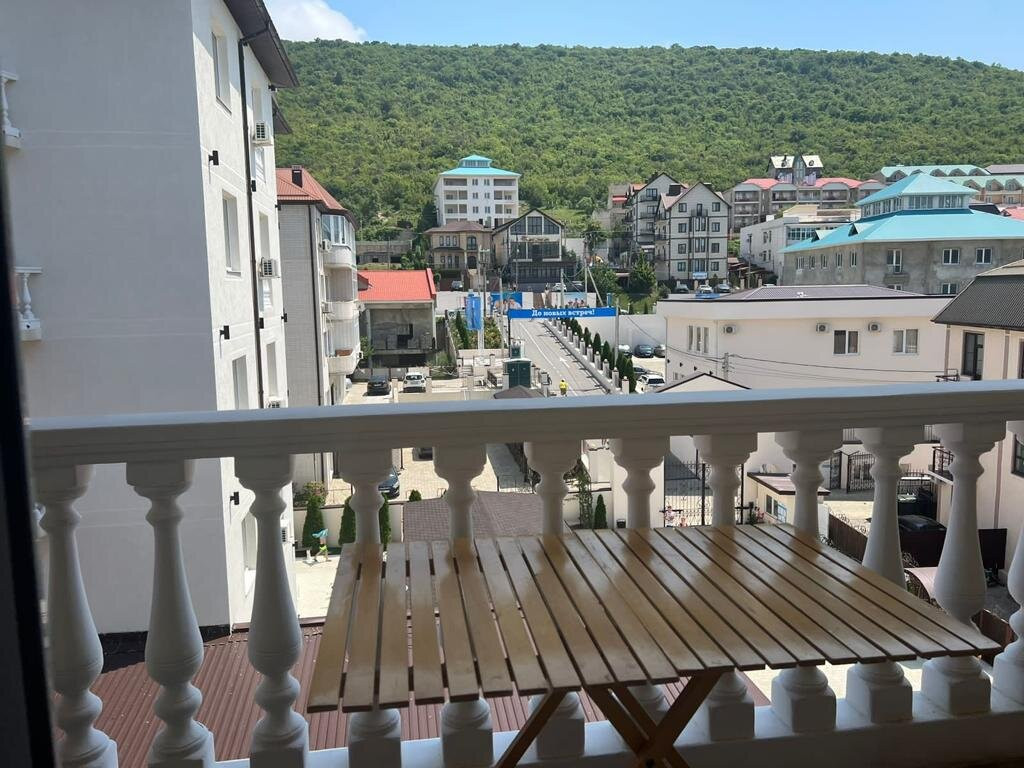 Democratia Hotel主图