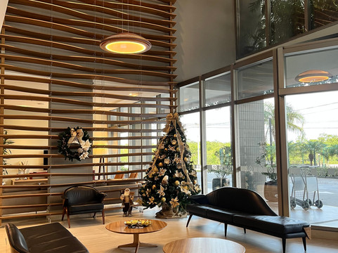 波多菲诺弗卢里亚诺波利斯城际酒店主图