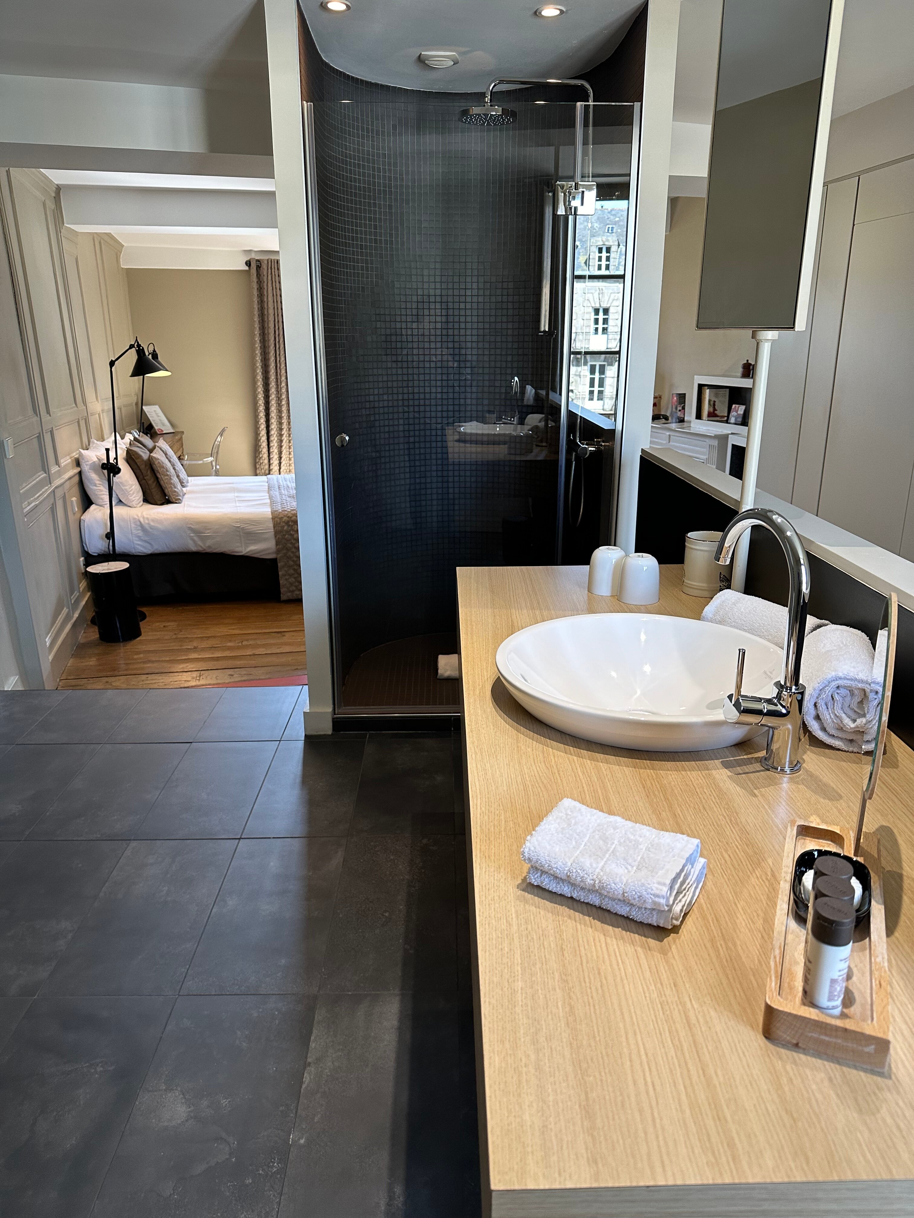 巴维家园酒店-客卧