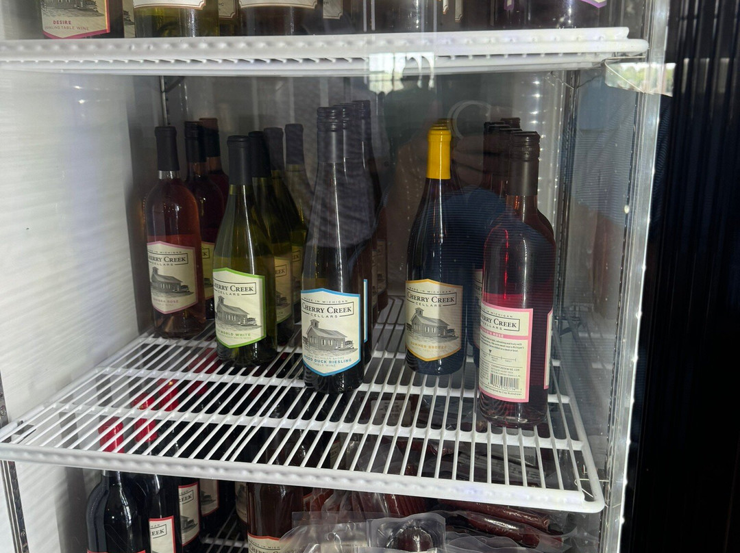 Cherry Creek Cellars-Brooklyn必去景点