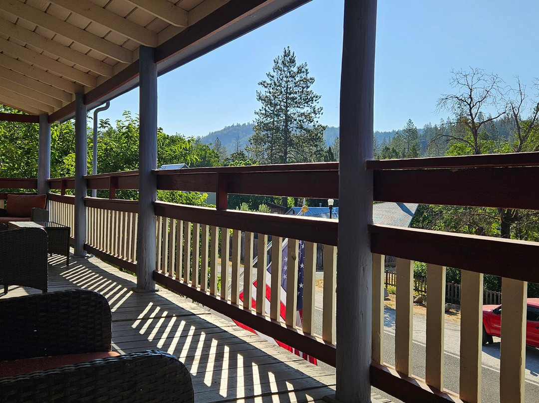 Volcano Union Inn + Pub主图