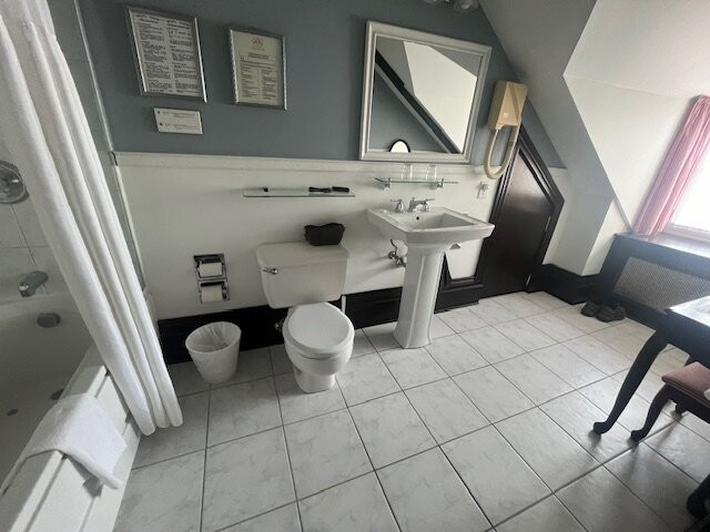 勒克罗斯圣路易酒店主图