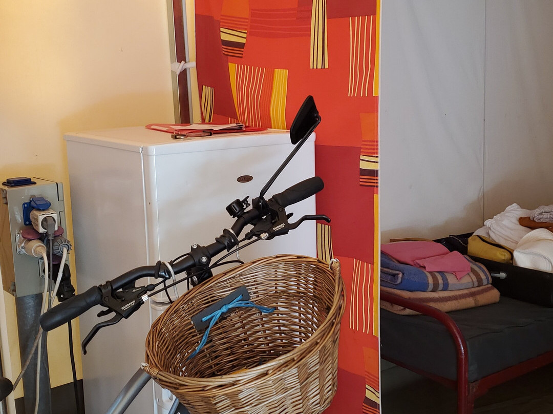 Camping Domaine De Montcalm