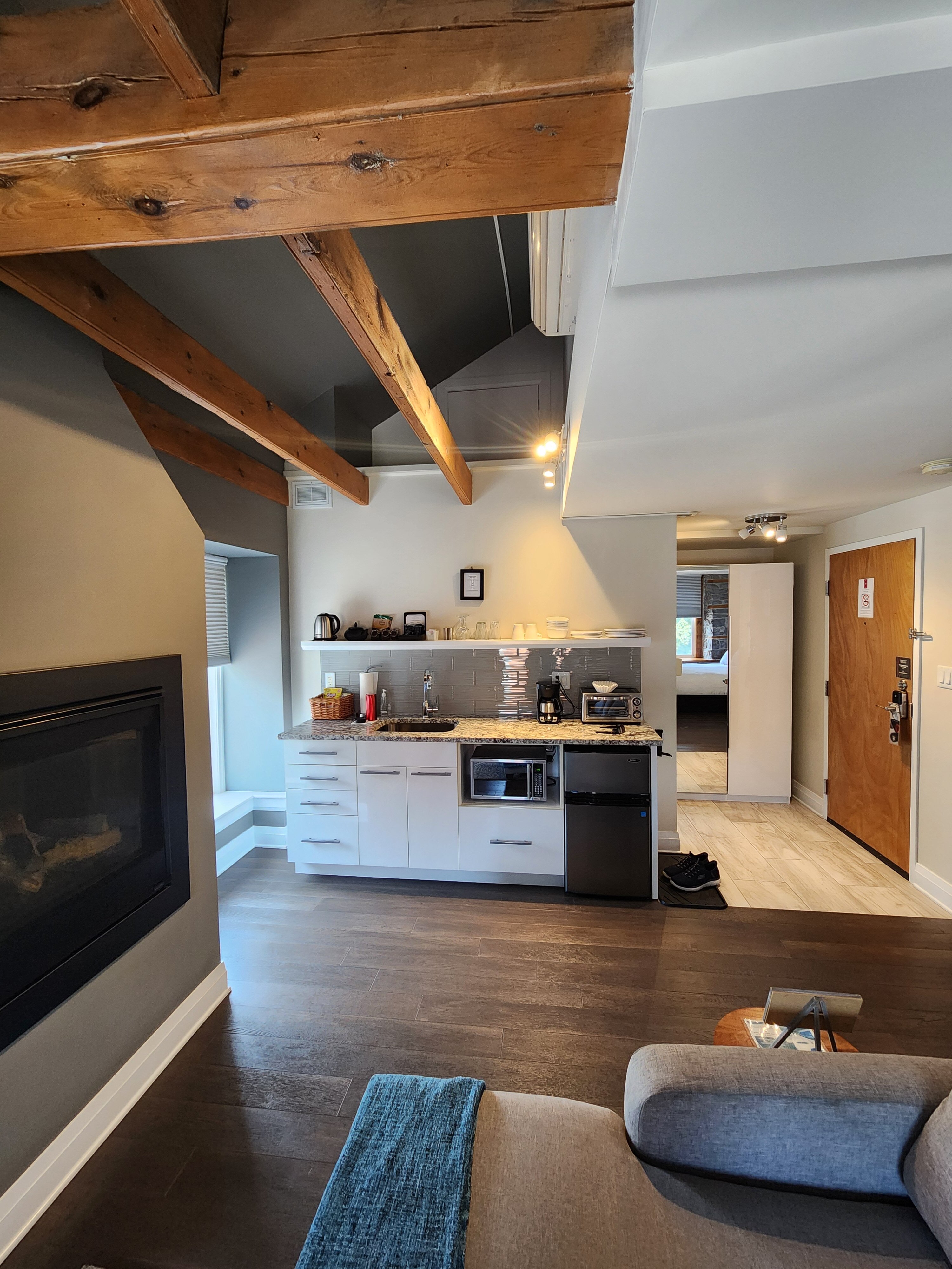 Kemptville Suites-官方