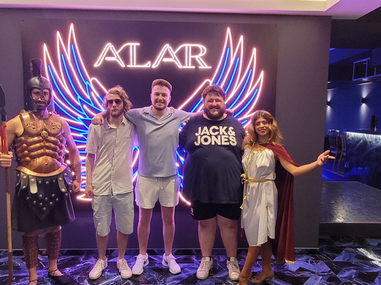 Alar dinner-show-赫索尼索斯必去景点