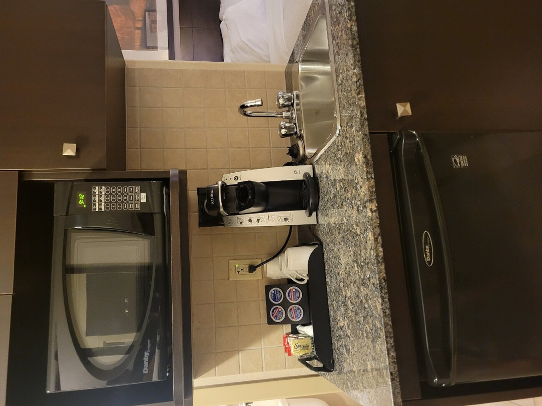 Ramada by Wyndham Westlock主图