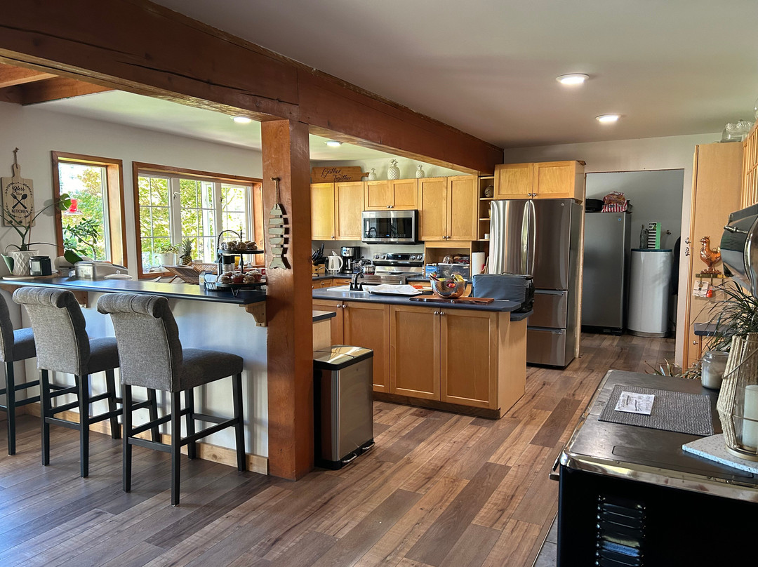 Haley's Oceanfront Lodge