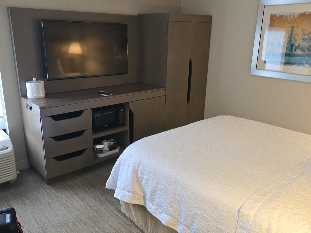 Hampton Inn Springfield主图
