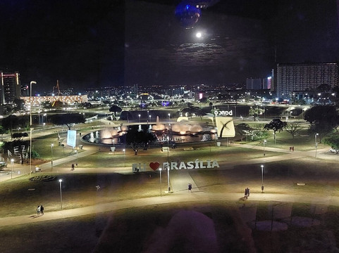 Eixo Monumental-巴西利亚必去景点