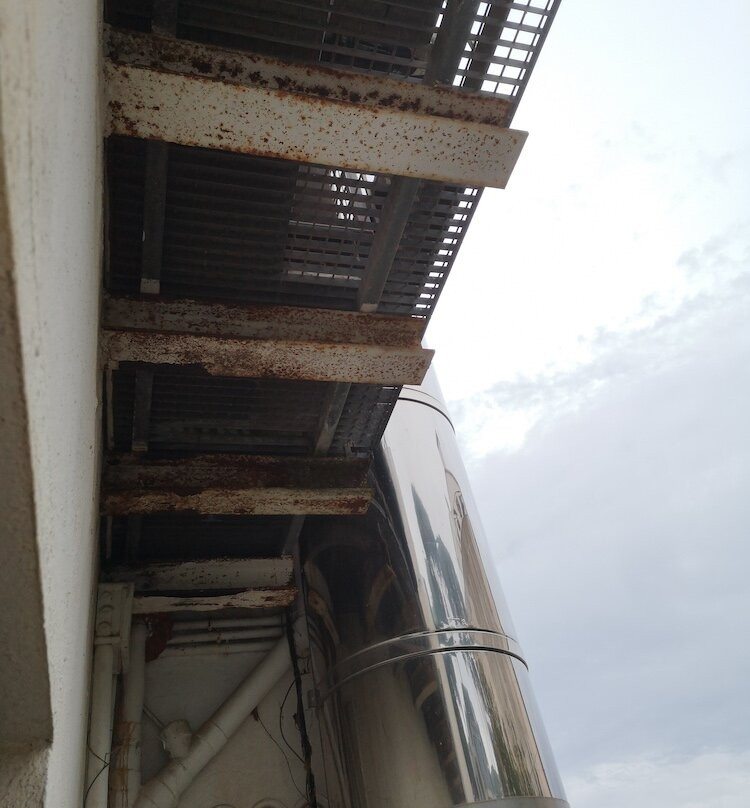 雅弗郎其酒店主图