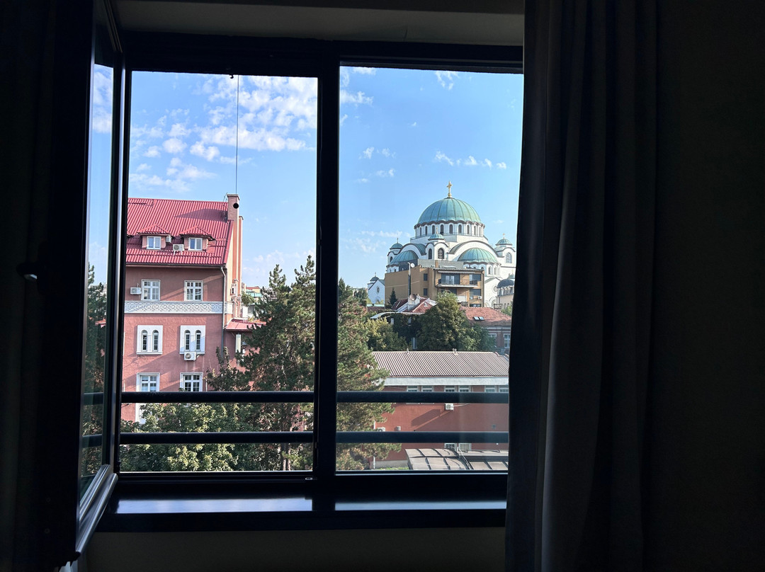 Crystal Hotel主图