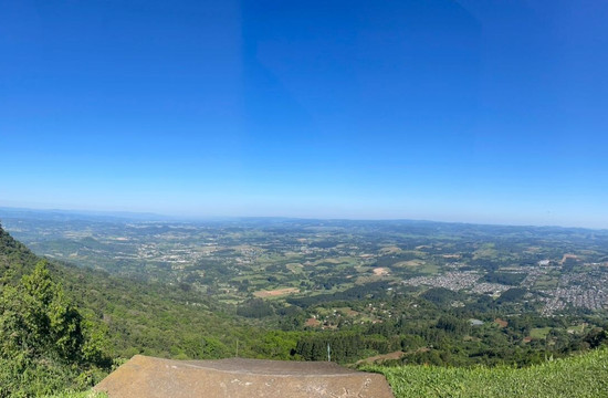 Morro Ferrabraz-Sapiranga必去景点