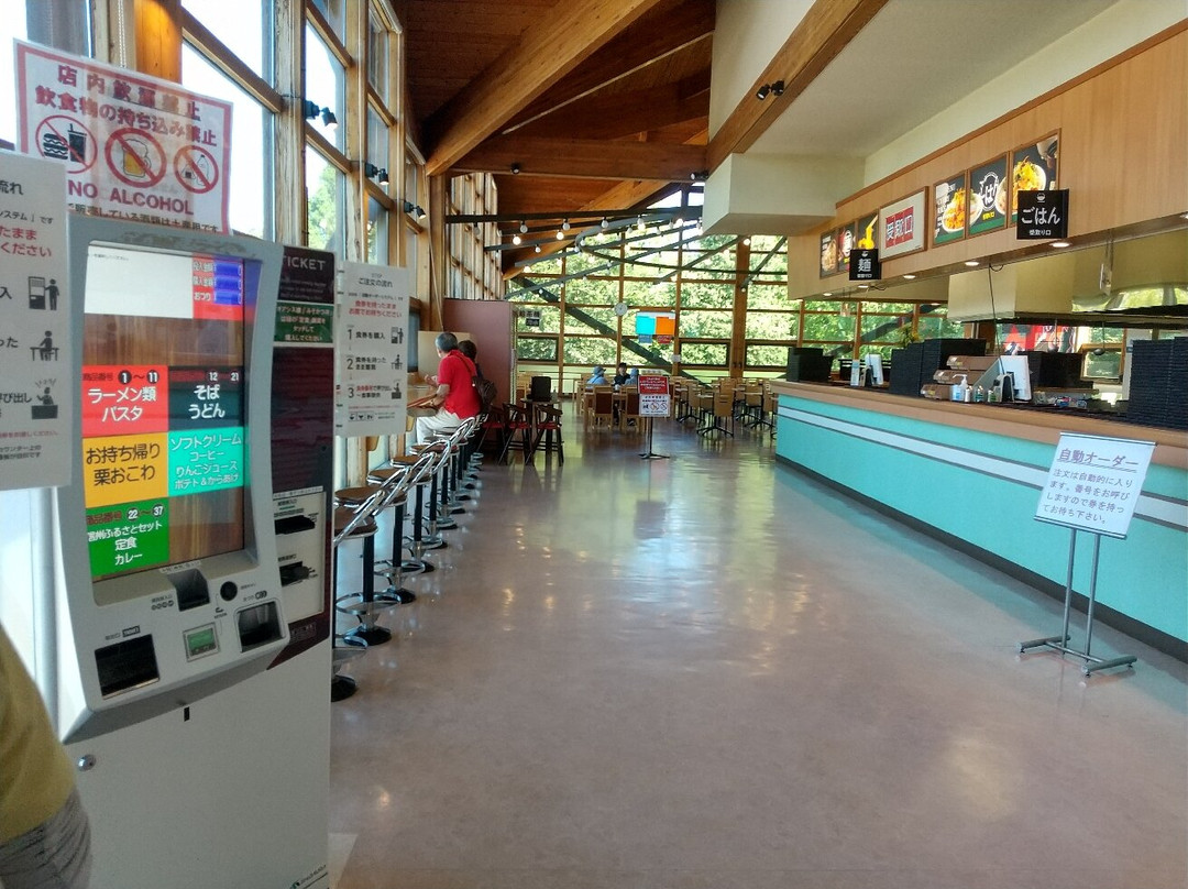 Michi-no-Eki Oasis Obuse-小布施町必去景点