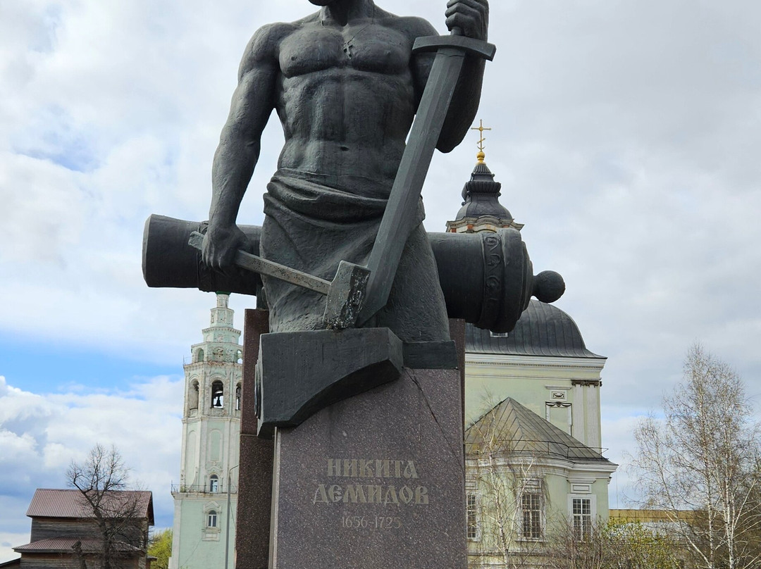 Monument Nikita Demidov-图拉必去景点