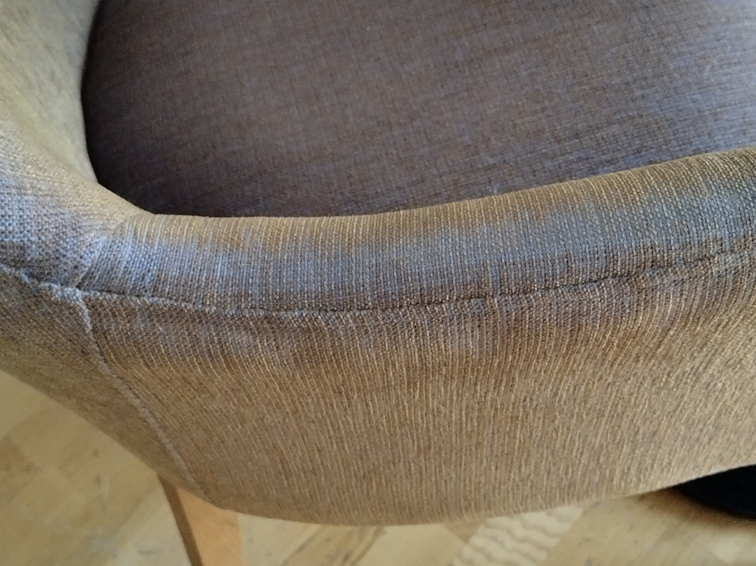 The Golden Bay Beach Hotel主图