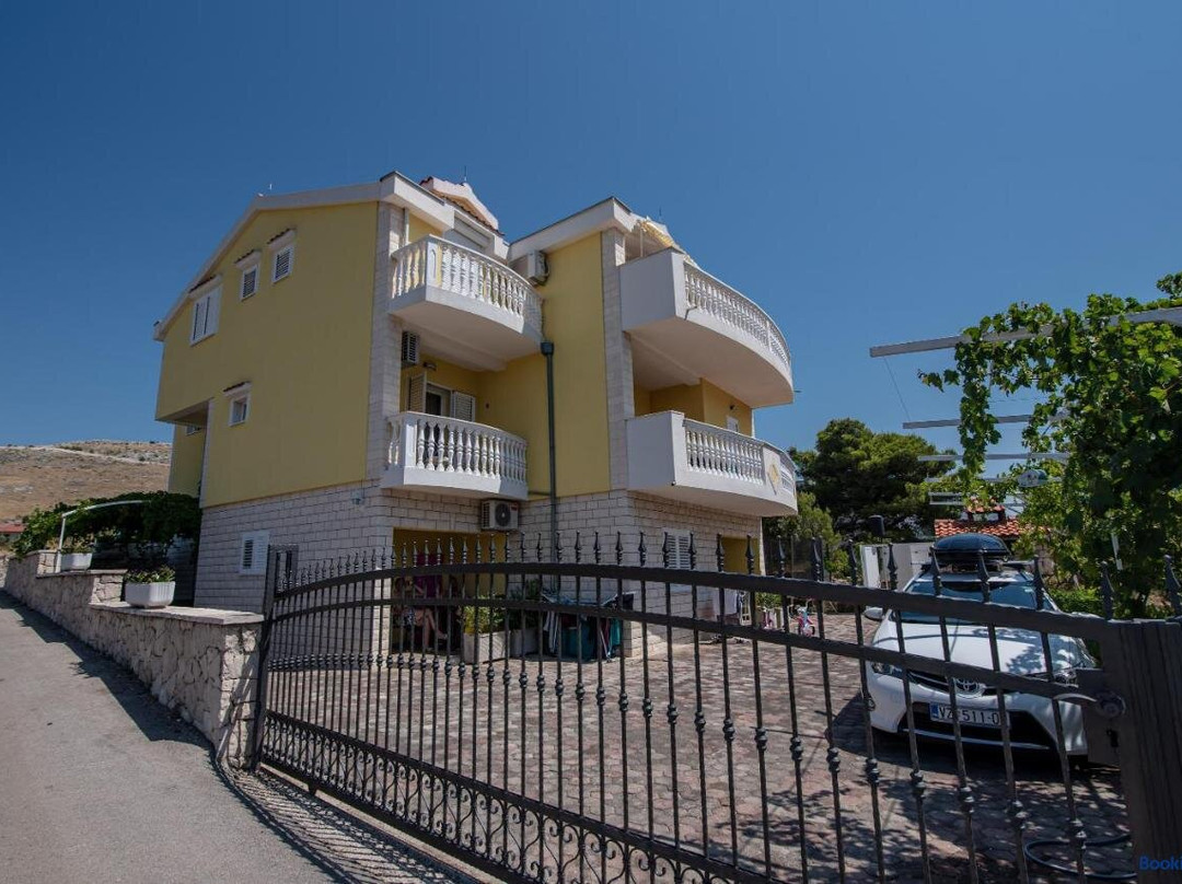 Apartmani Mare