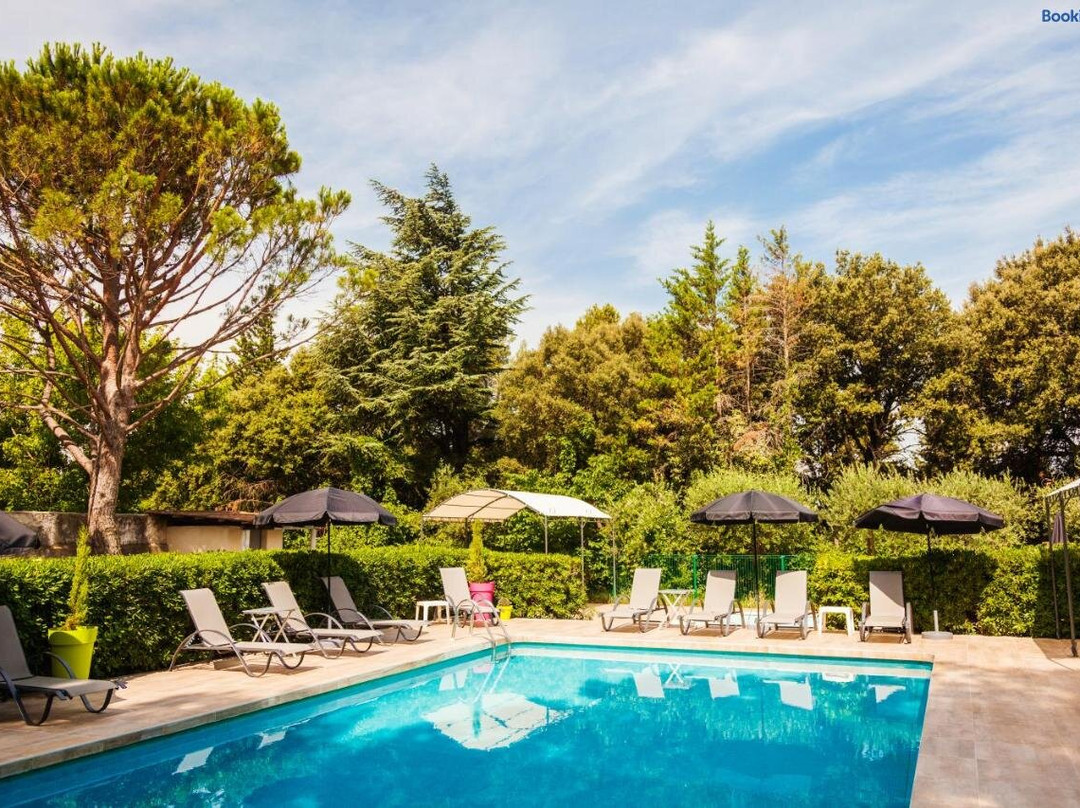 Hôtel Le Petit Manoir主图