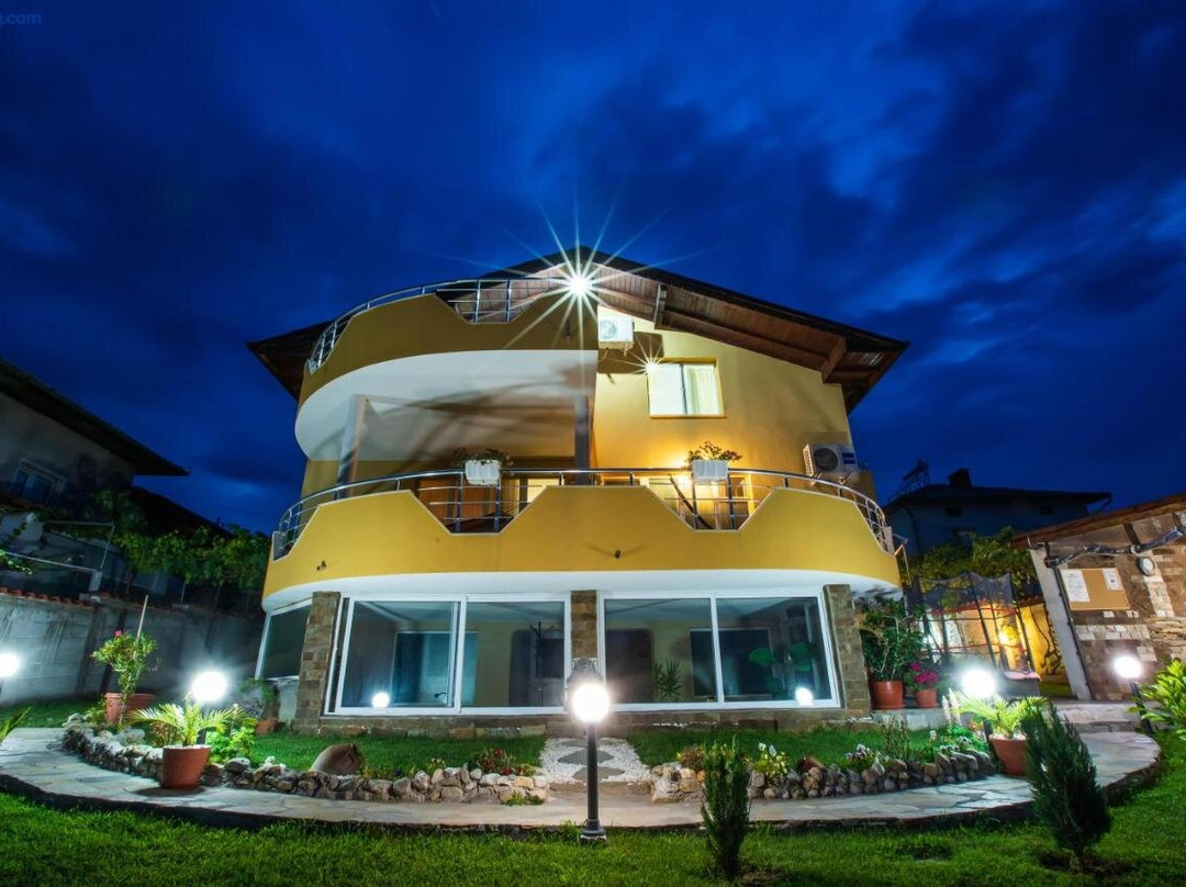 Guest House Holiday