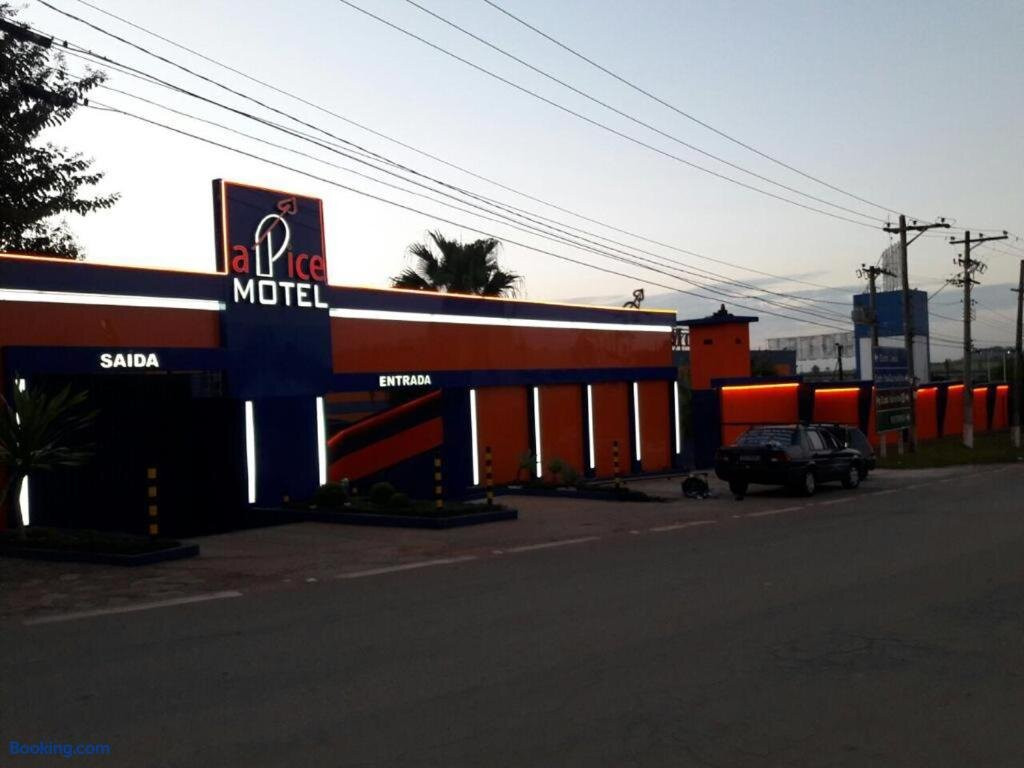 Ápice Motel
