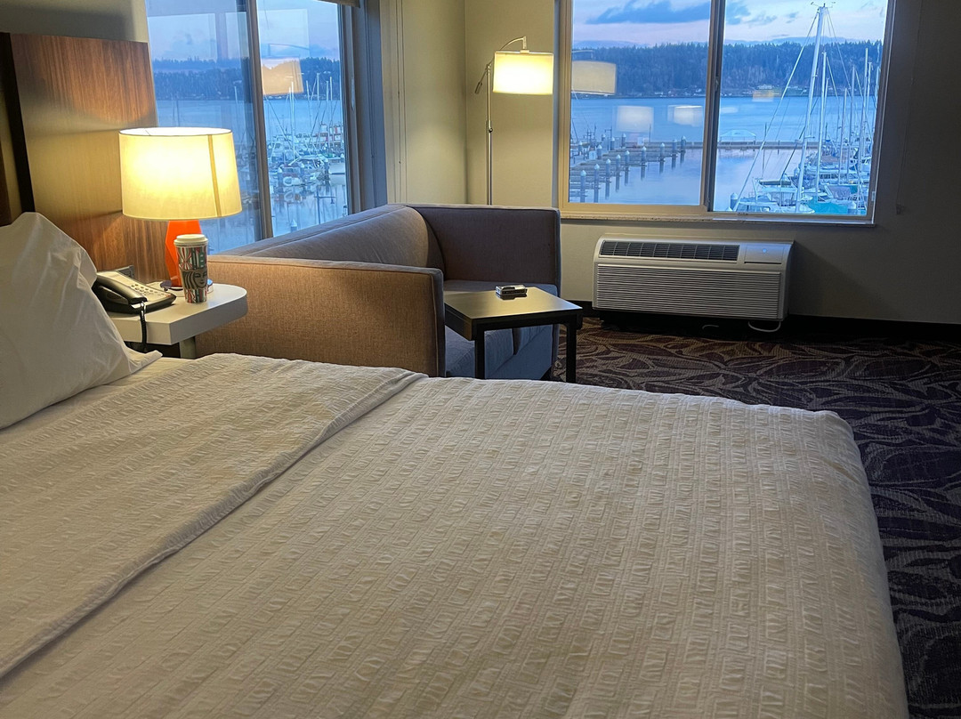 Hampton Inn & Suites Bremerton主图