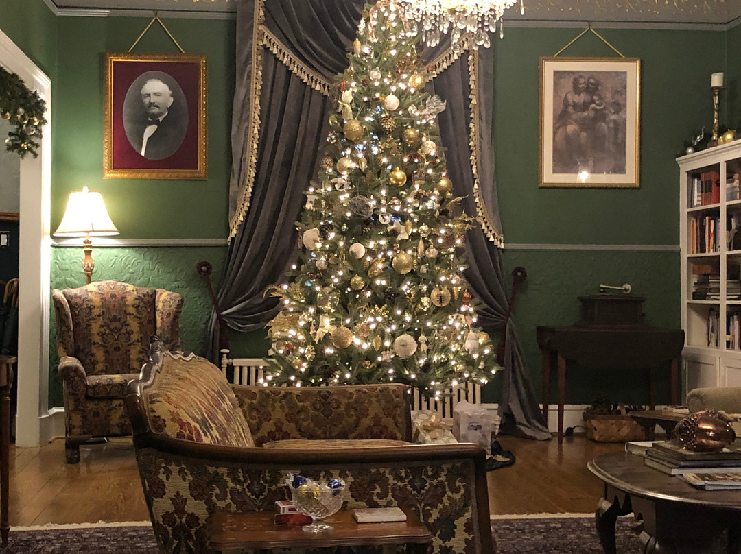 South Court Inn Bed and Breakfast主图