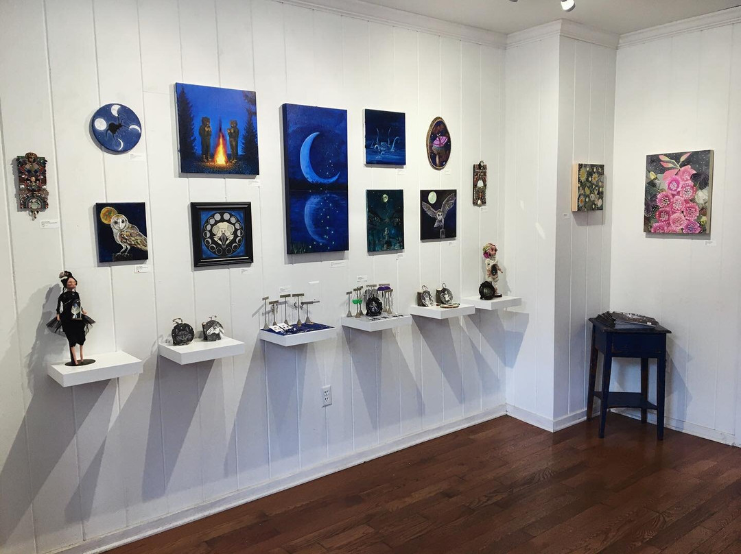Hive Artspace景点图片