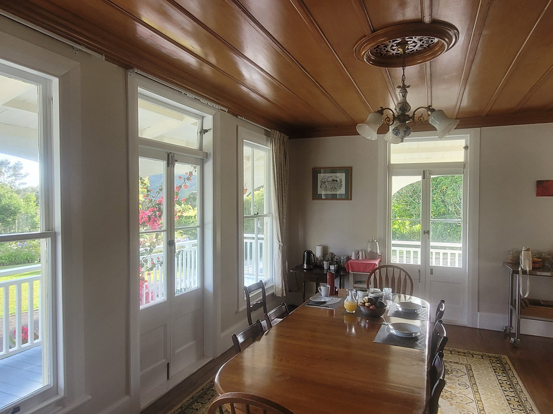 Riverhead Villa主图