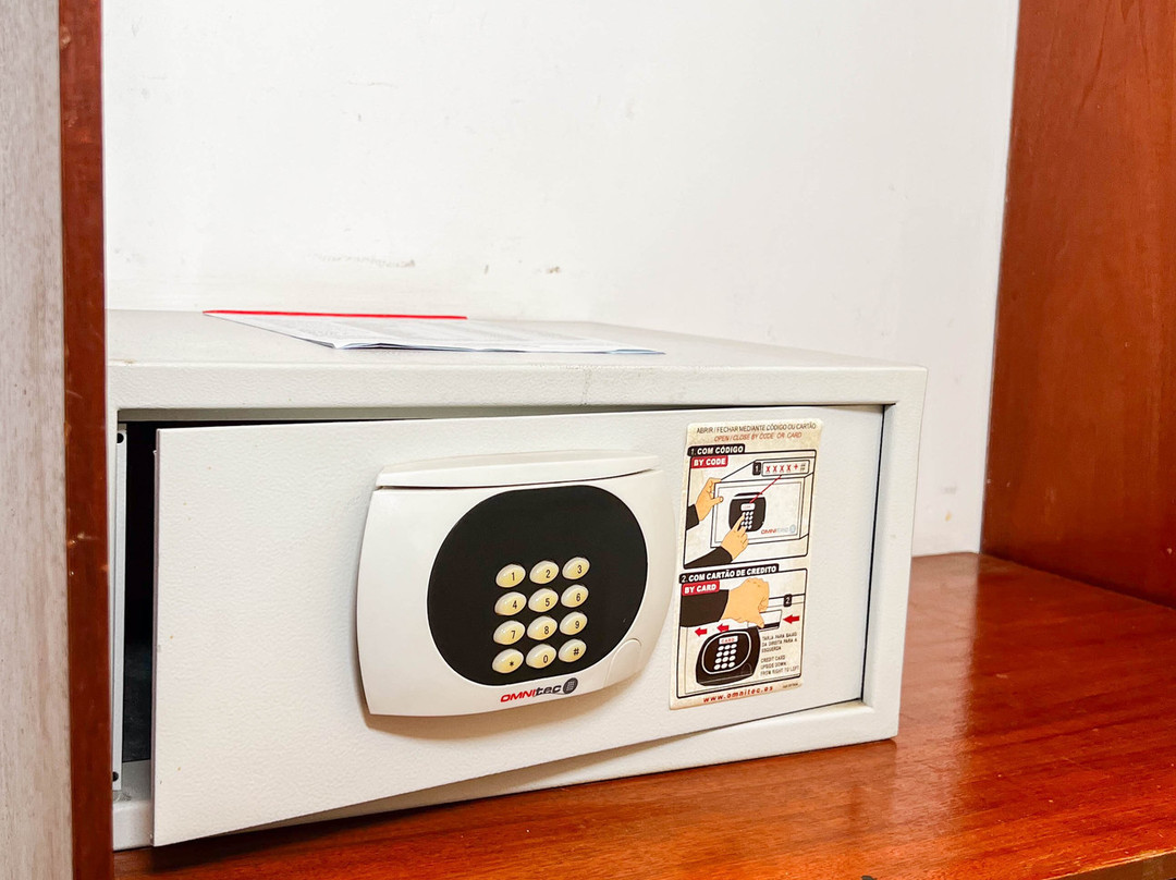 Royal Center Hotel主图