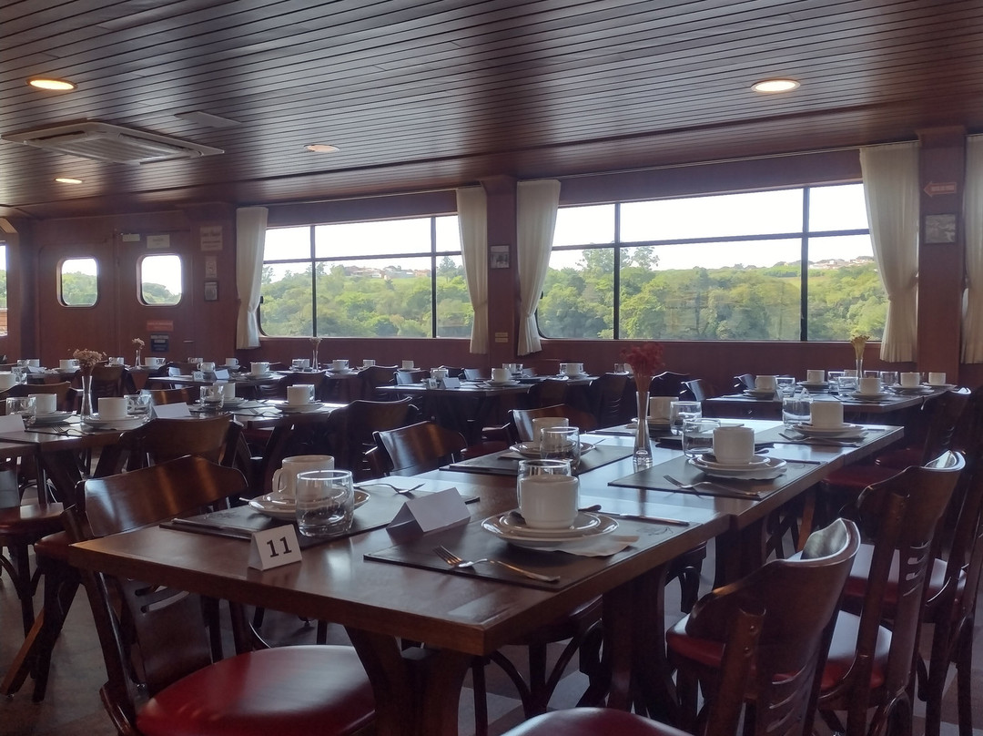 Navio Homero Krähenbühl-Barra Bonita必去景点