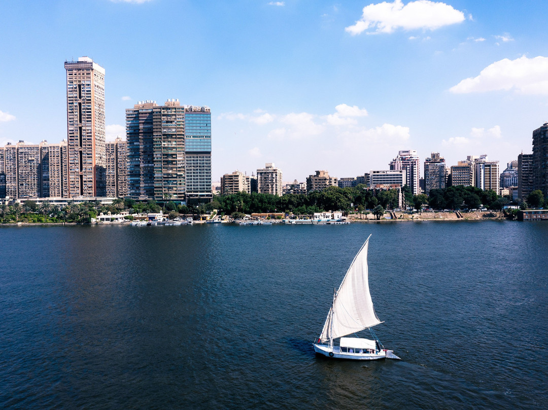 Abu Sir餐馆和美食-Holiday Inn Cairo Maadi, an IHG Hotel