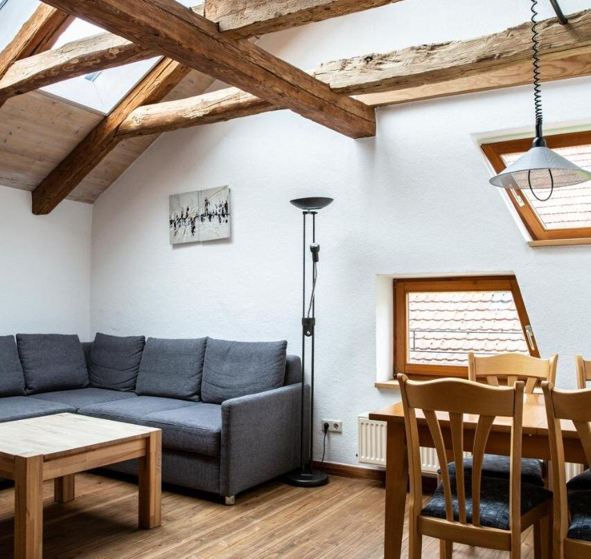 Bioweingut Und Ferienwohnung