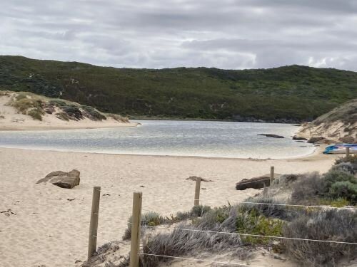 Margaret River Mouth Beach景点图片