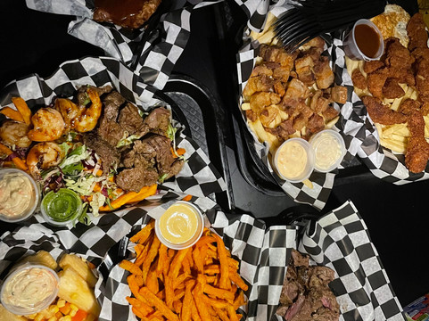 Grillz Food Station Experience