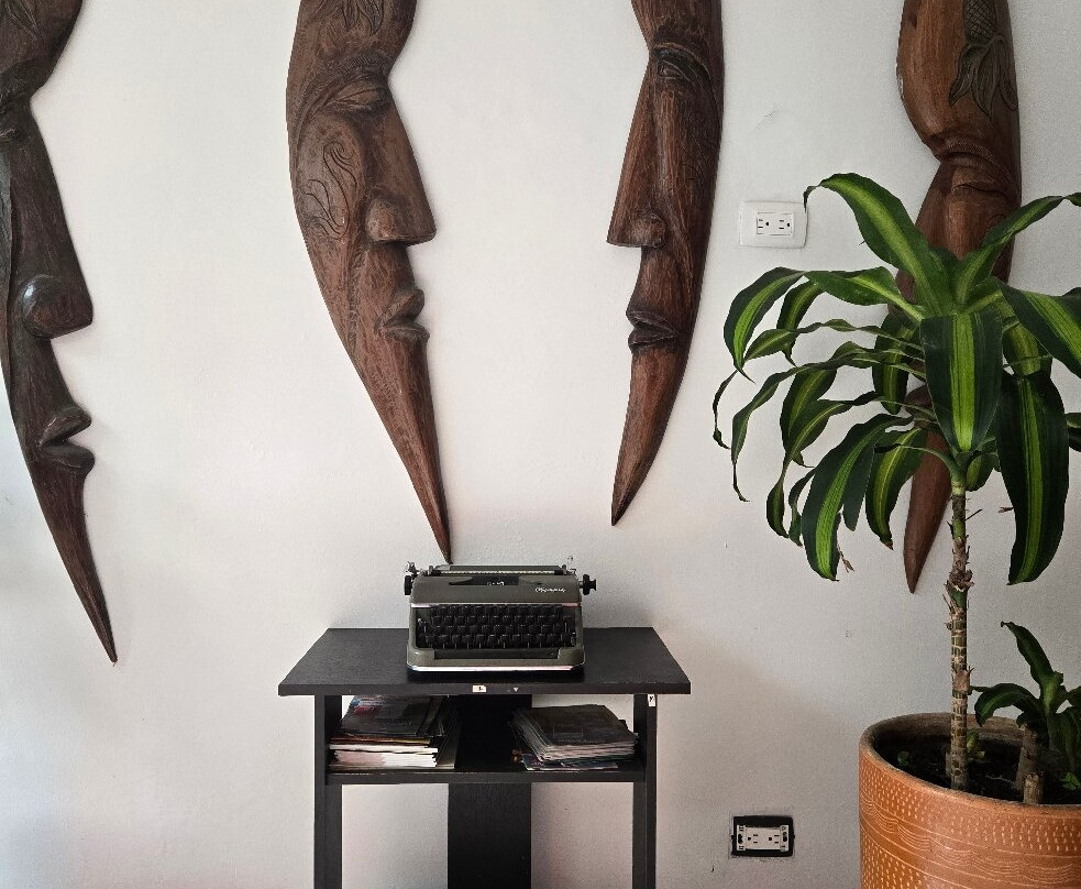 Hotel El Coliseo主图