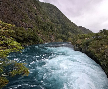 Transportes Romo-巴拉斯港必去景点