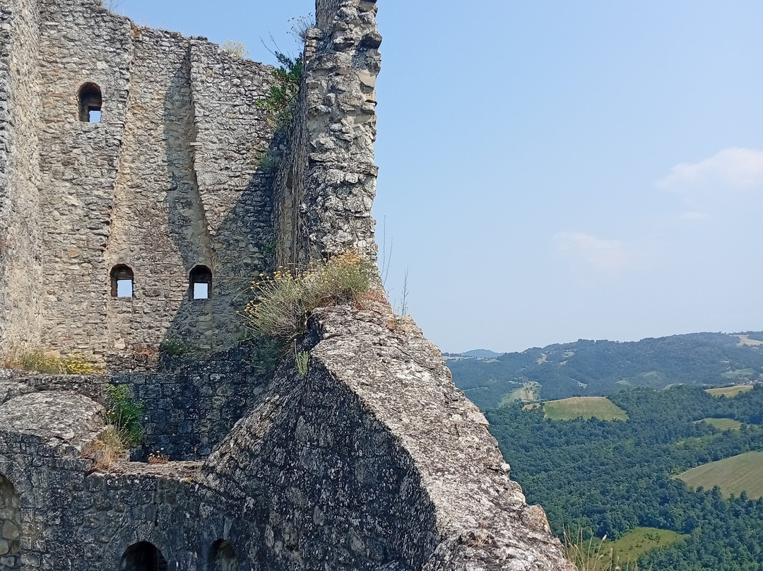Canossa Castle-Canossa必去景点