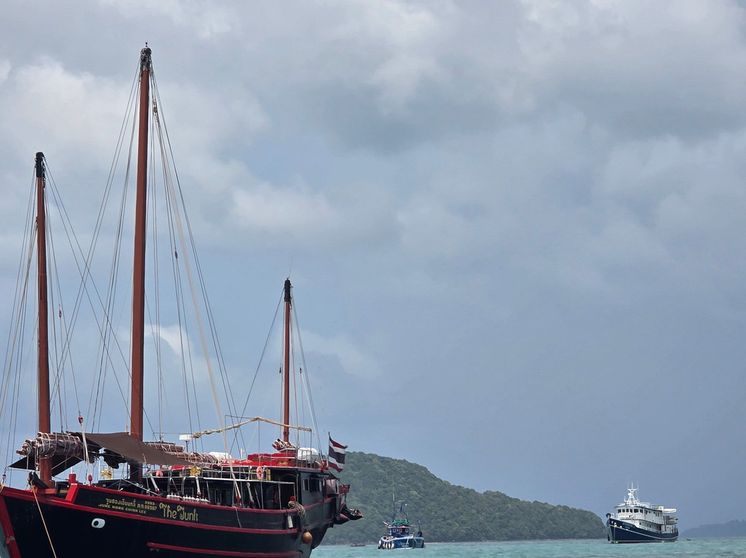 The Junk Liveaboards-Chalong必去景点