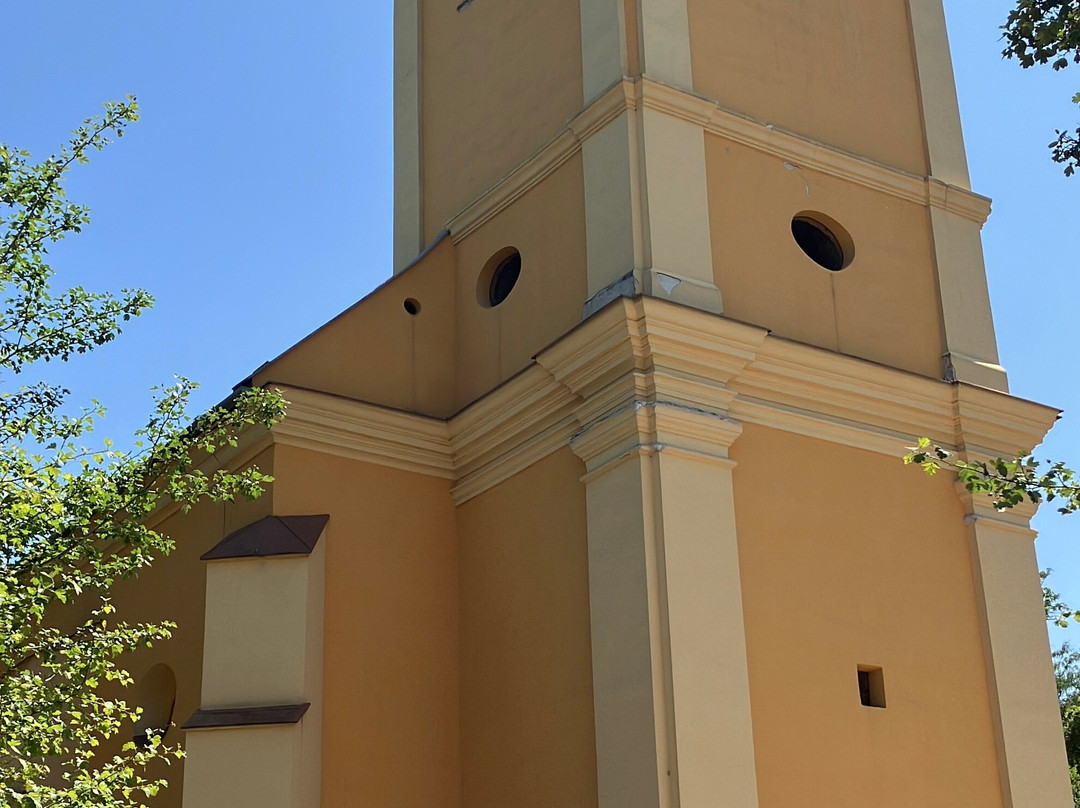 Kirche Des Heiligen Ladislav-Mojmirovce必去景点