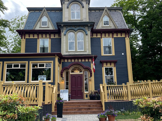 Bluenose Lodge主图