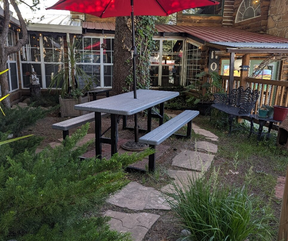 Sitzmark Chalet Inn主图