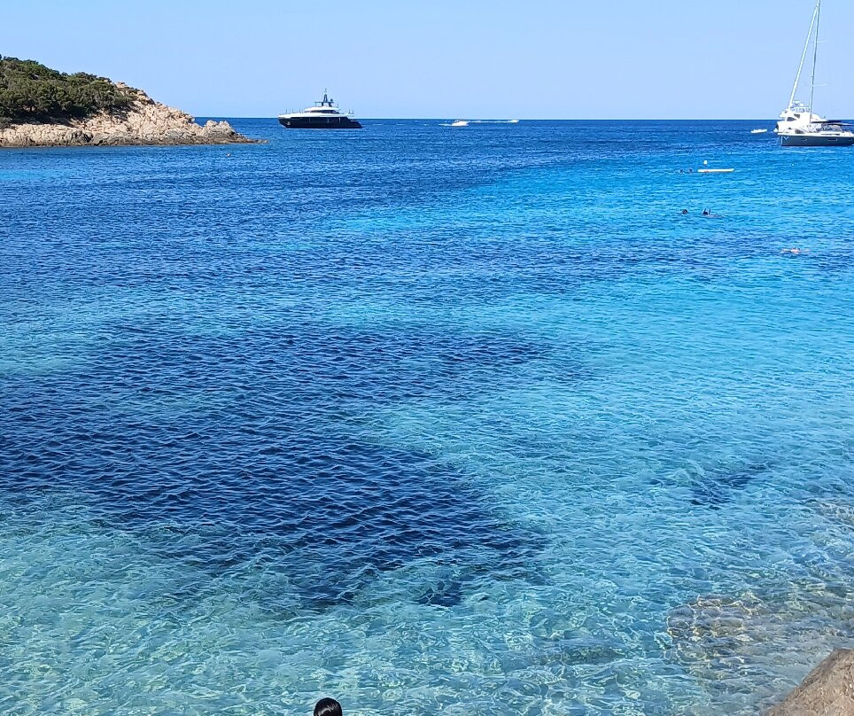 Cala Granu Beach-切尔沃港必去景点