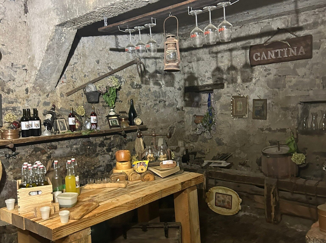 La cantina di Casa Labirinto-Barna必去景点