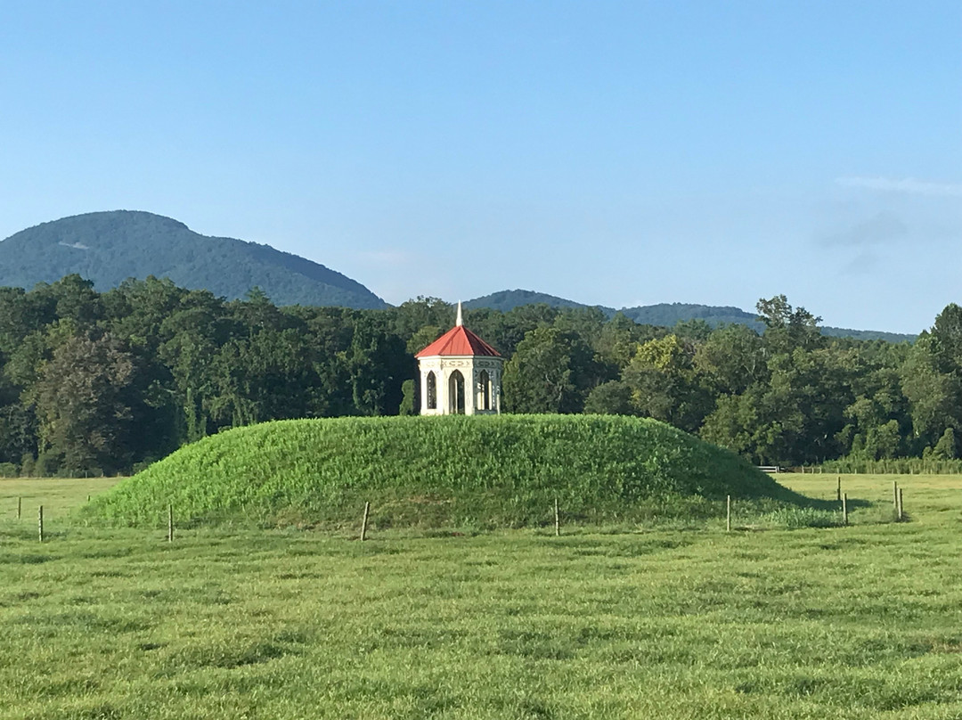 Romeo and Juliet Indian Mound Tragedy Site-海伦必去景点