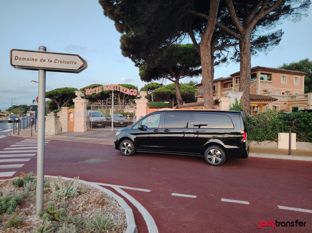 Jam Transfer-里昂必去景点