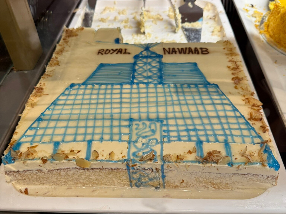 Royal Nawaab Pyramid