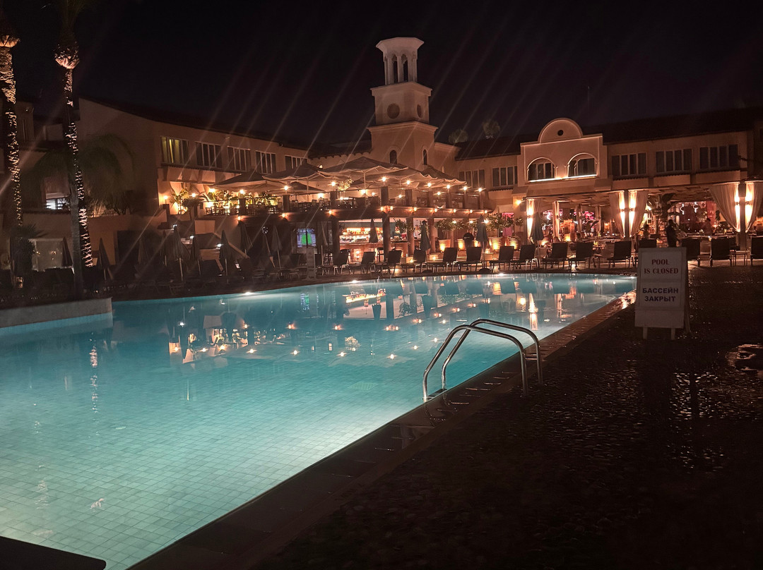 纳帕广场酒店主图