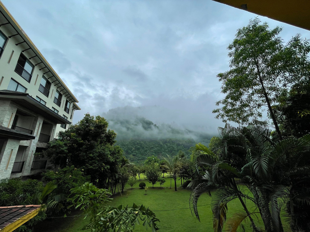 Siddhartha Riverside Resort主图