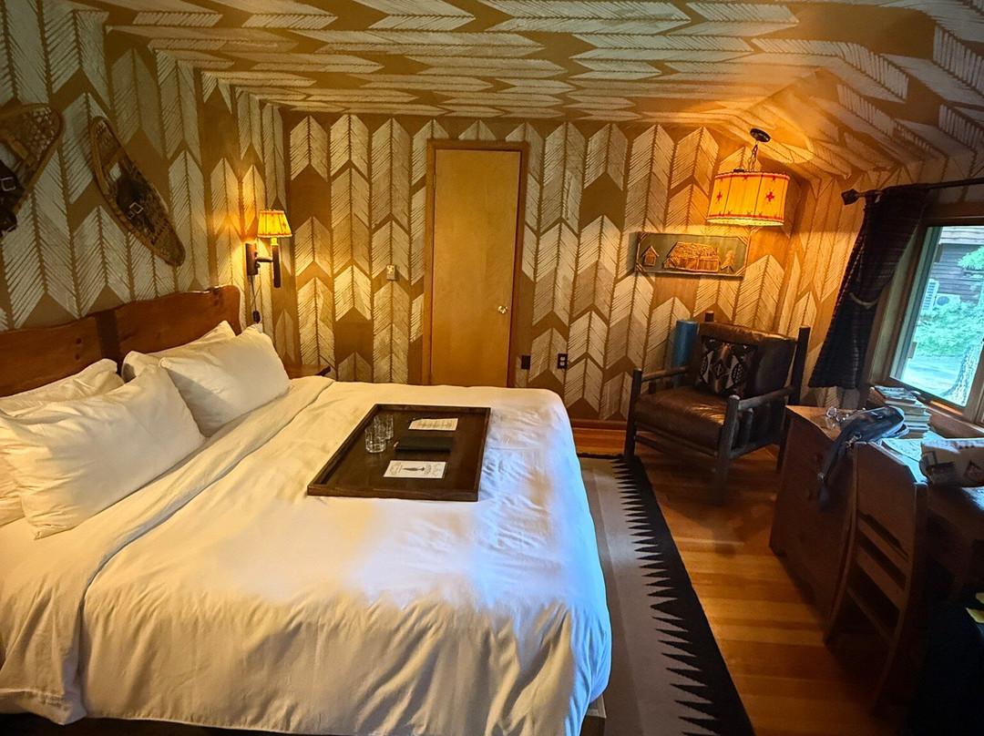 Urban Cowboy Lodge主图