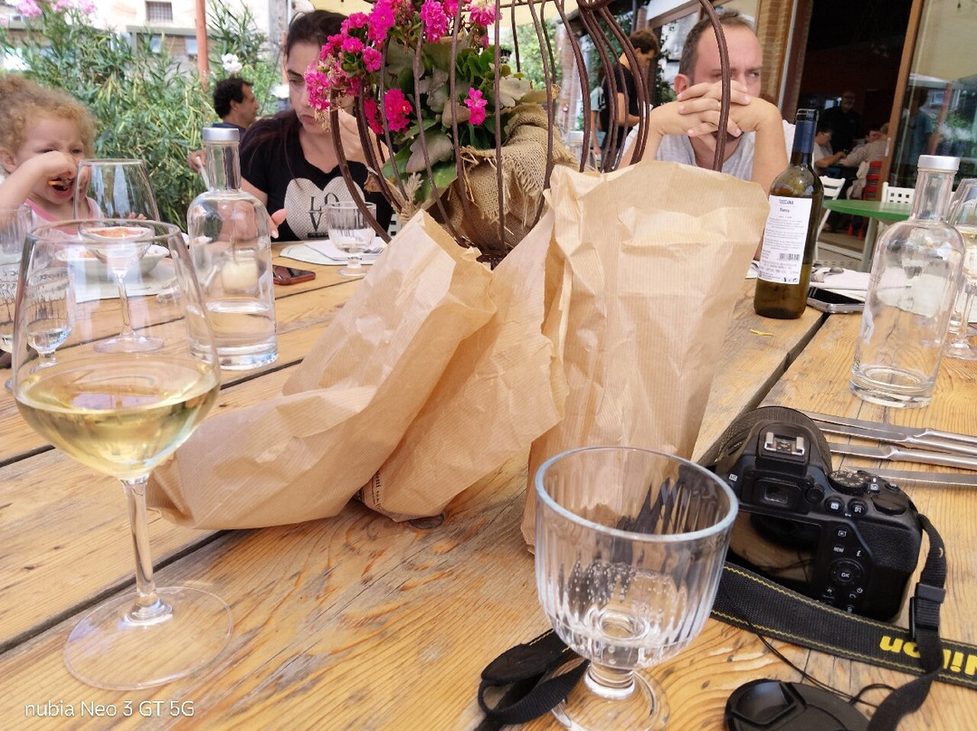 Caffè Haus Wine Bar