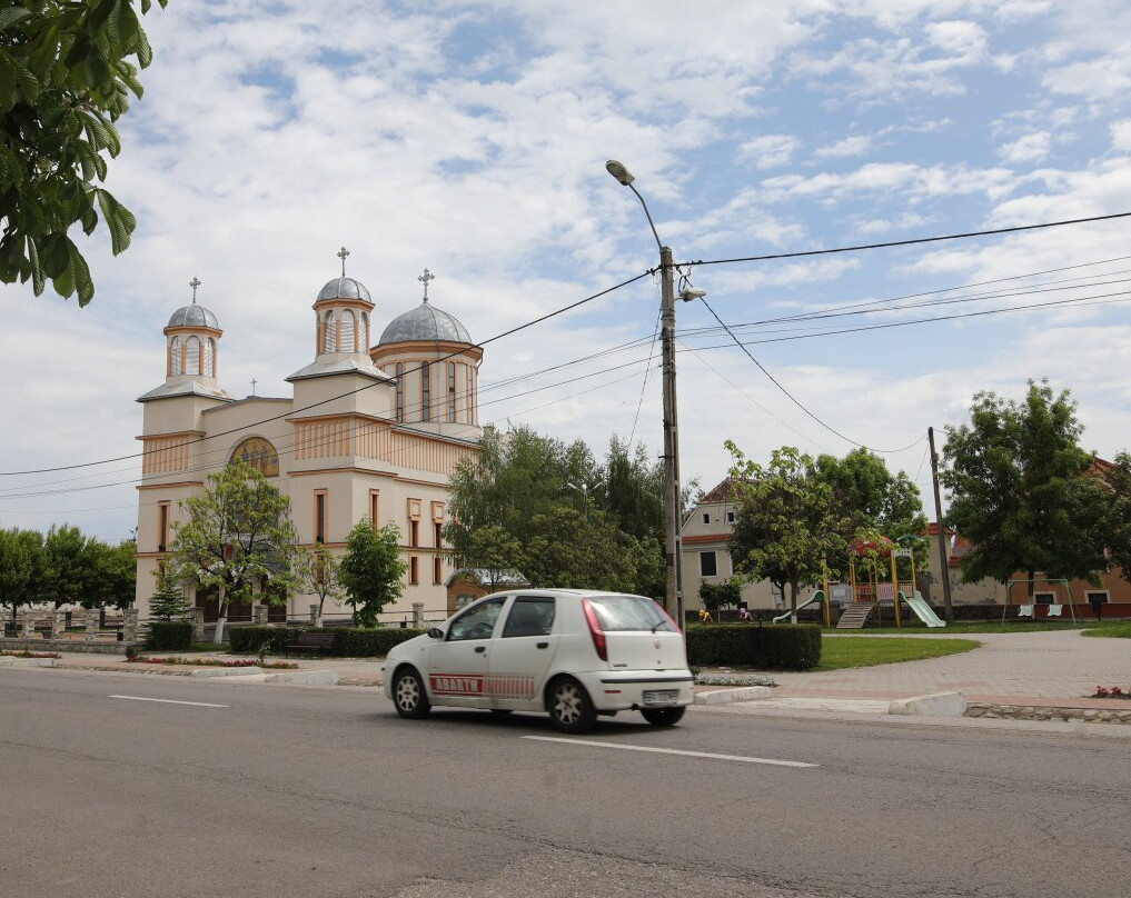 Biserica Sfinţii Trei Ierarhi-Prejmer必去景点